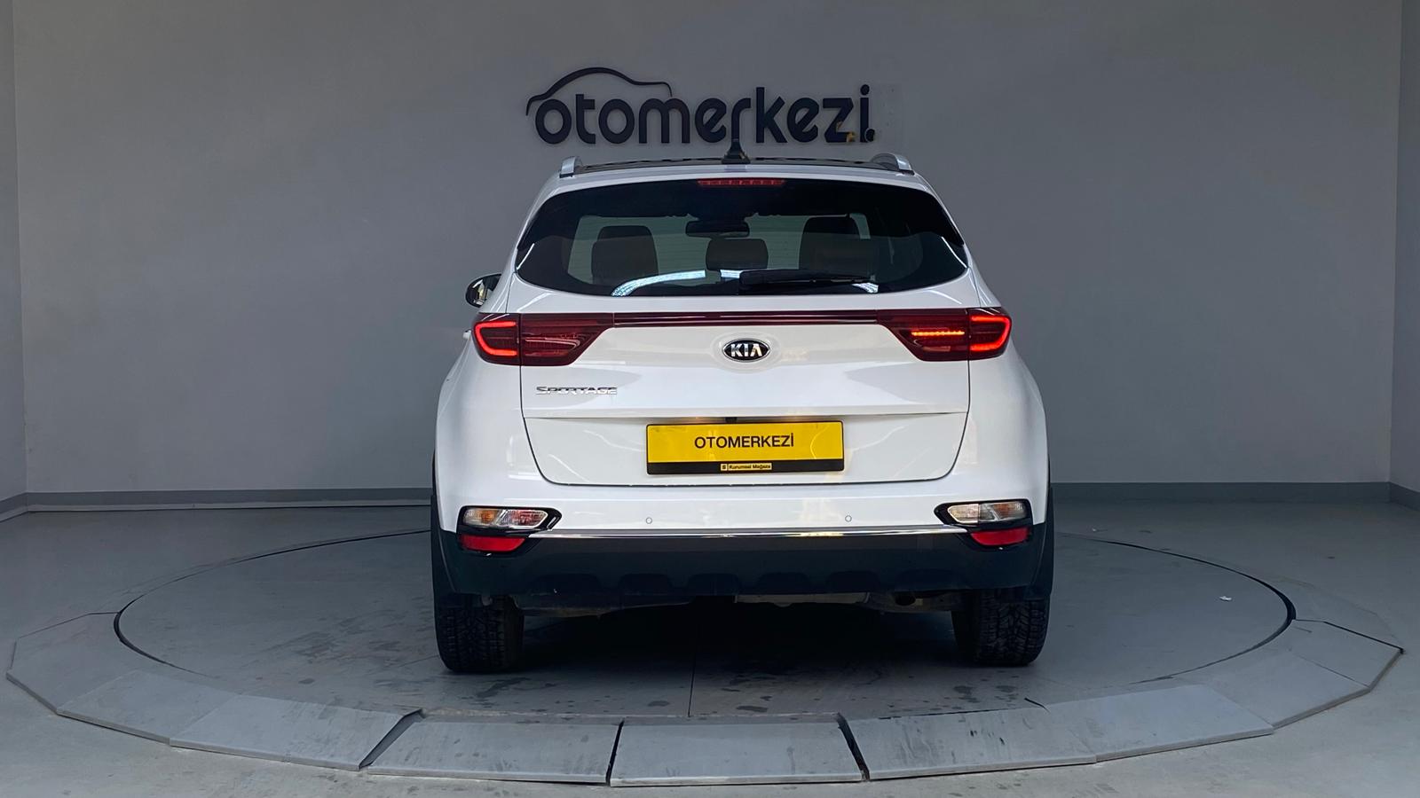 KIA SPORTAGE 4